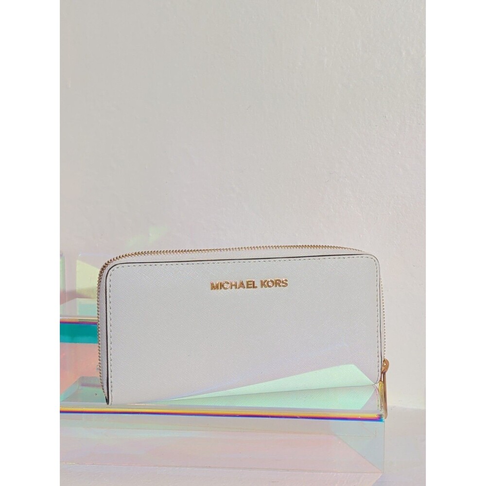 Michael Kors White Saffiano Leather Zip Around Wallet Gold Tone Logo